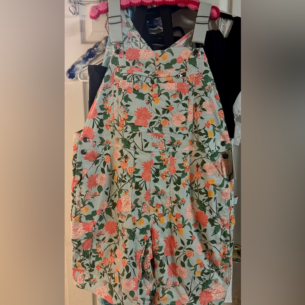 Duluth Trading Co Floral Heirloom overall in Pink and Green, sz XXL - Picture 6 of 10